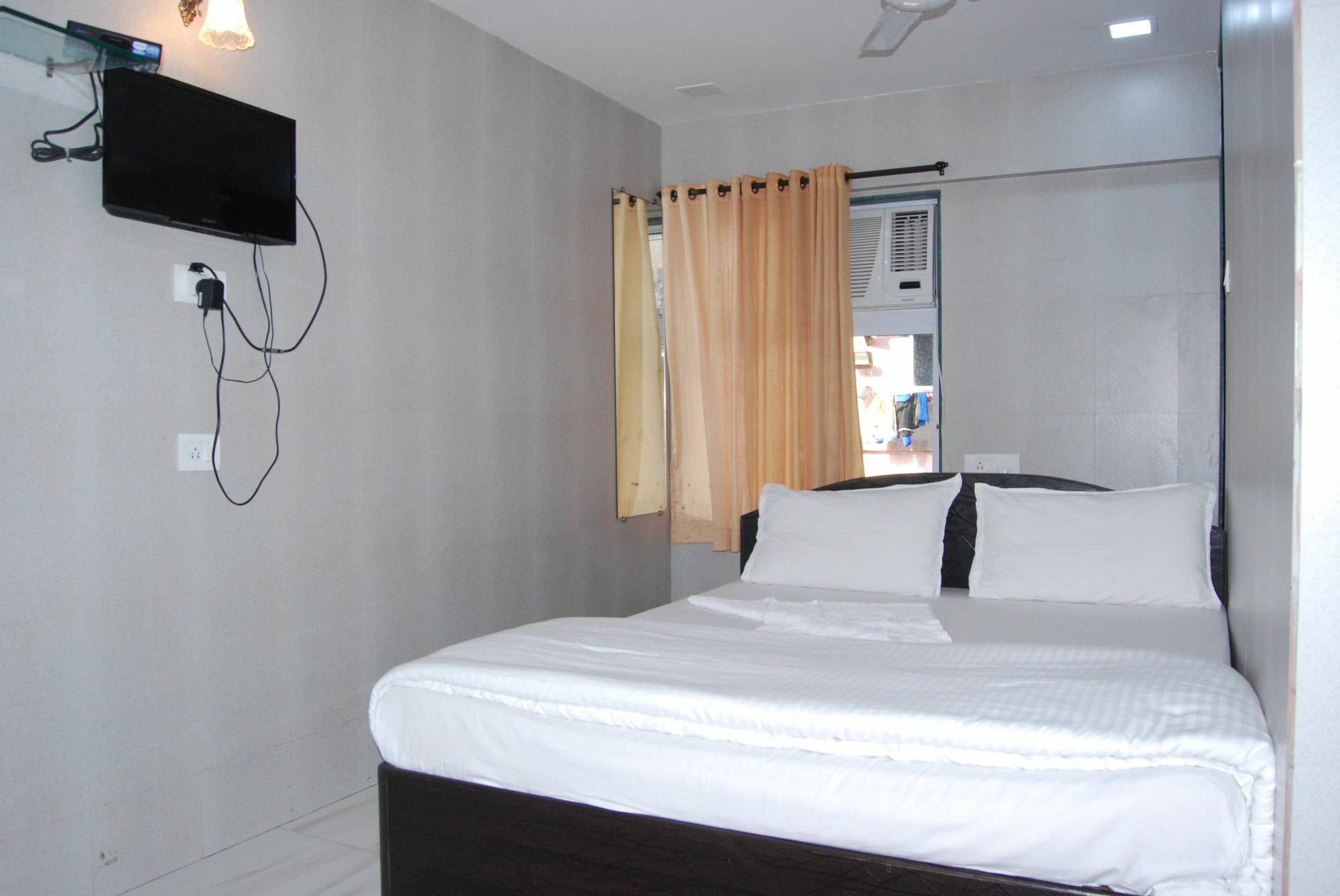 Hotel Holiday Inn Mumbai Luaran gambar